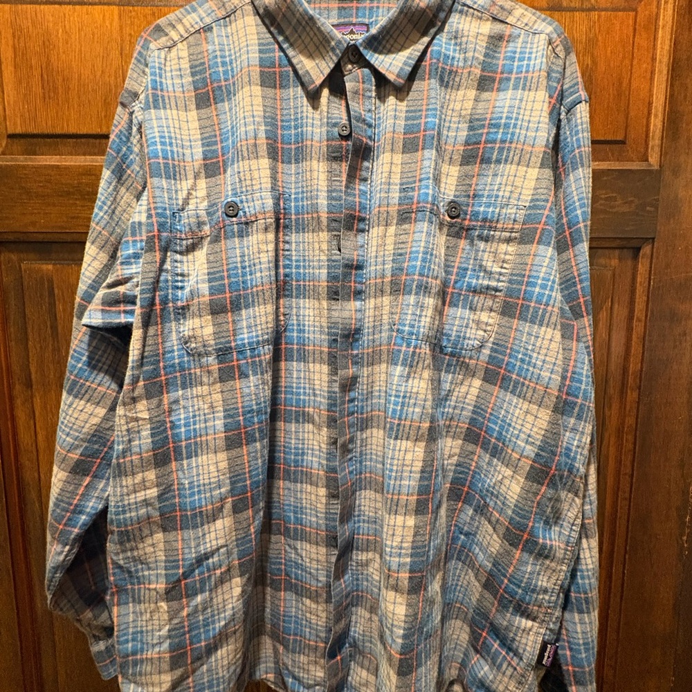 Patagonia Men’s Organic Cotton Shirt